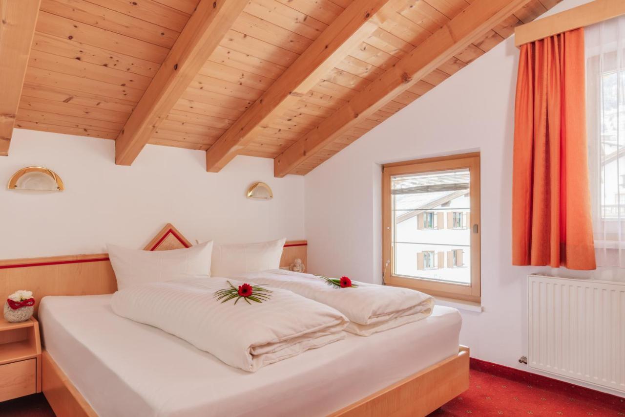 Hotel Albarella Фис Екстериор снимка