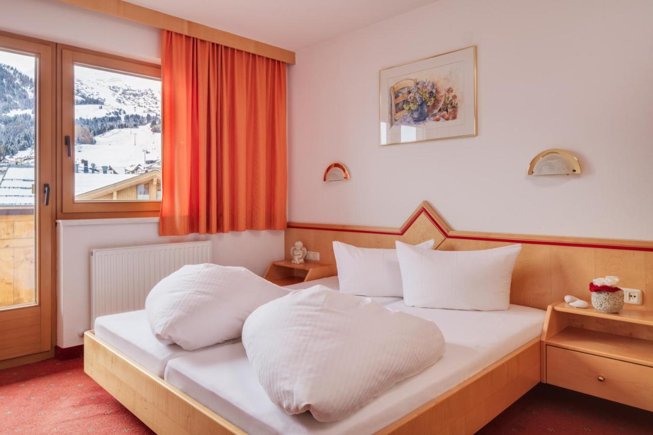 Hotel Albarella Фис Екстериор снимка